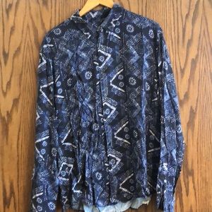 Zara patterned men’s button down shirt. Size XL